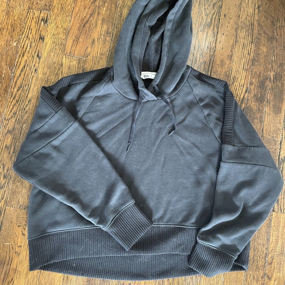 DSG Women's Athletic Crop Hoodie - Black, Medium